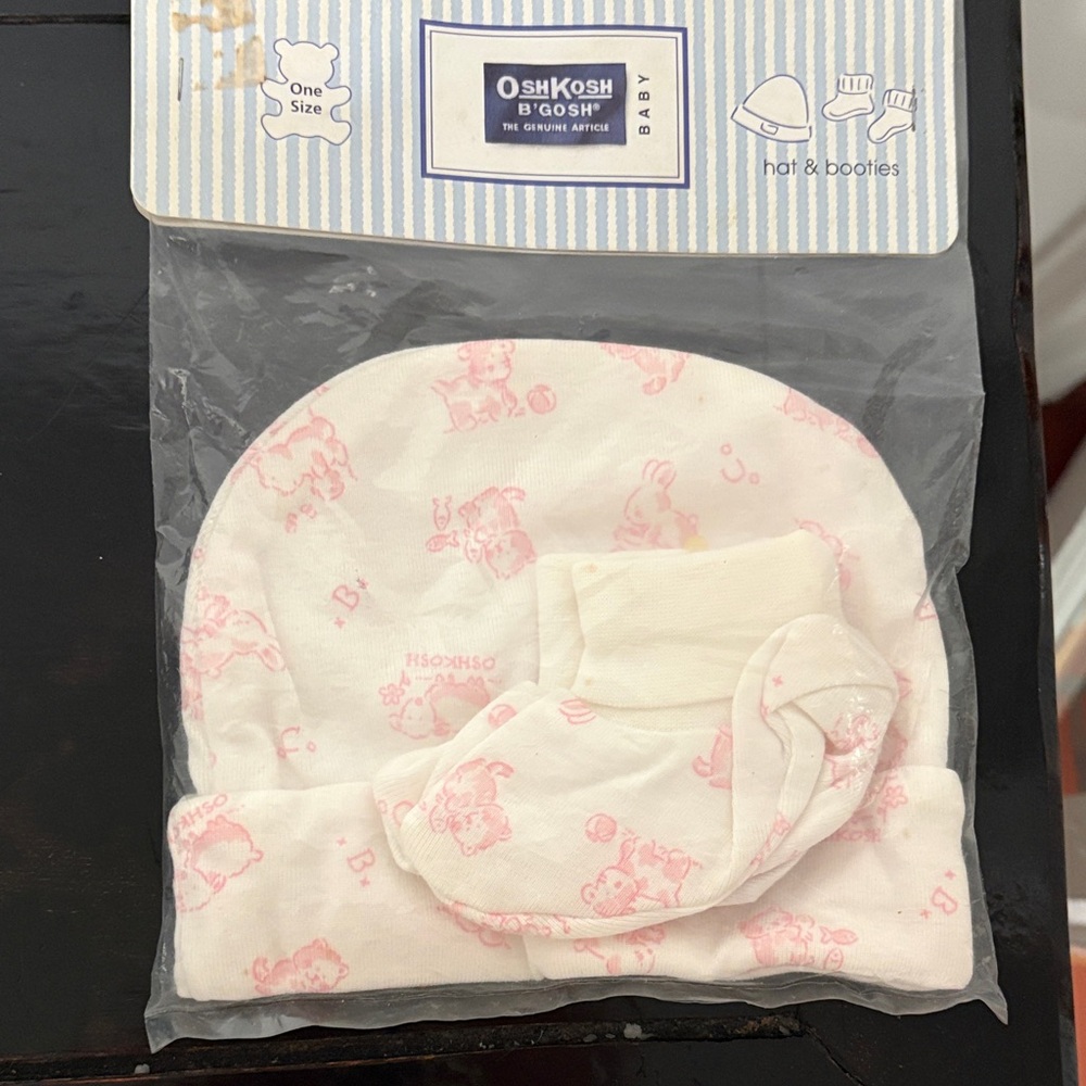 NWOT OshKosh B'gosh Pink Baby Hat and Booties